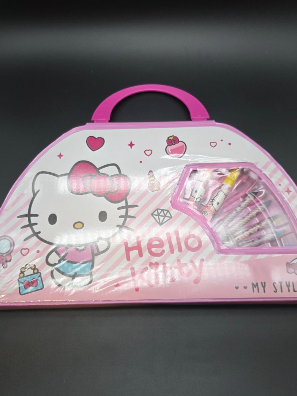 Hello kitty Art Set Drawing Painting Colored Pencils Crayons Art Kit